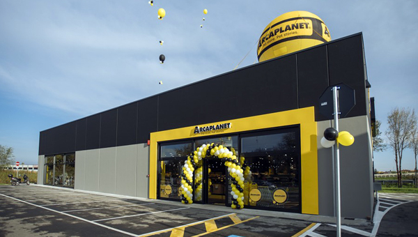 Итальянская сеть Arcaplanet открыла 15 новых магазинов