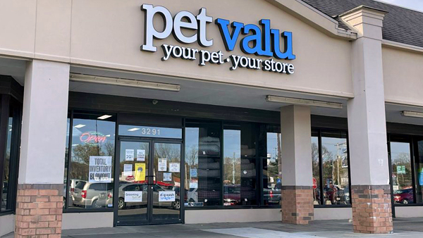 Скачок акций сети зоомагазинов из Канады Pet Valu