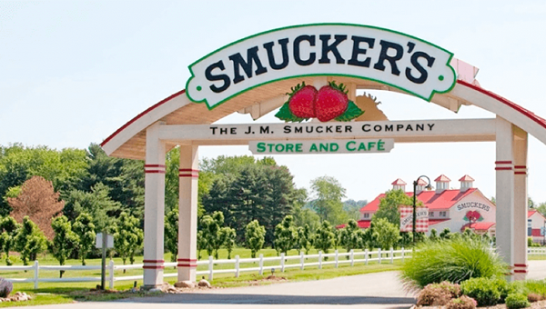 Американская компания J.M. Smucker Co. продала завод сухих кормов во Фронтенаке, штат Канзас. Сумма сделки составила около $33 млн