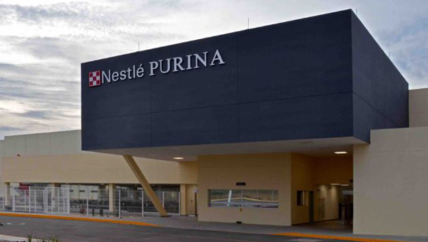 Nestlé Purina инвестирует в завод кормов в Мексике