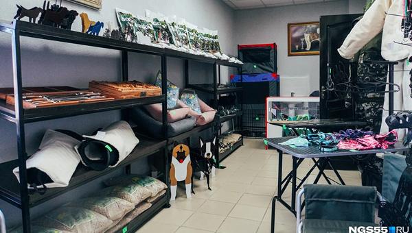 В Омске открылся магазин зоотоваров, изготовленных заключёнными